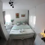 Hostel Nina *